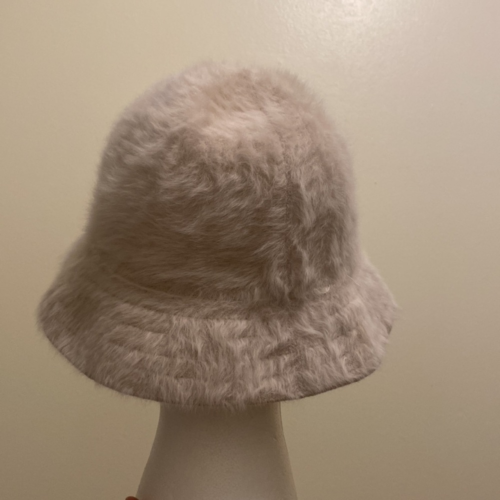Kangol Cream Faux Fur Bucket Hat with Black Logo - Picture 3 of 10